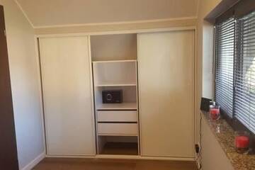 Фото номера Вилла Виллы Hire House г. Поберово 32