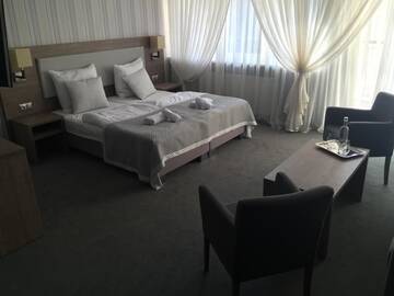 Фото номера Двухместный номер Делюкс с 1 кроватью Курортные отели Grand Laola Spa г. Поберово 5